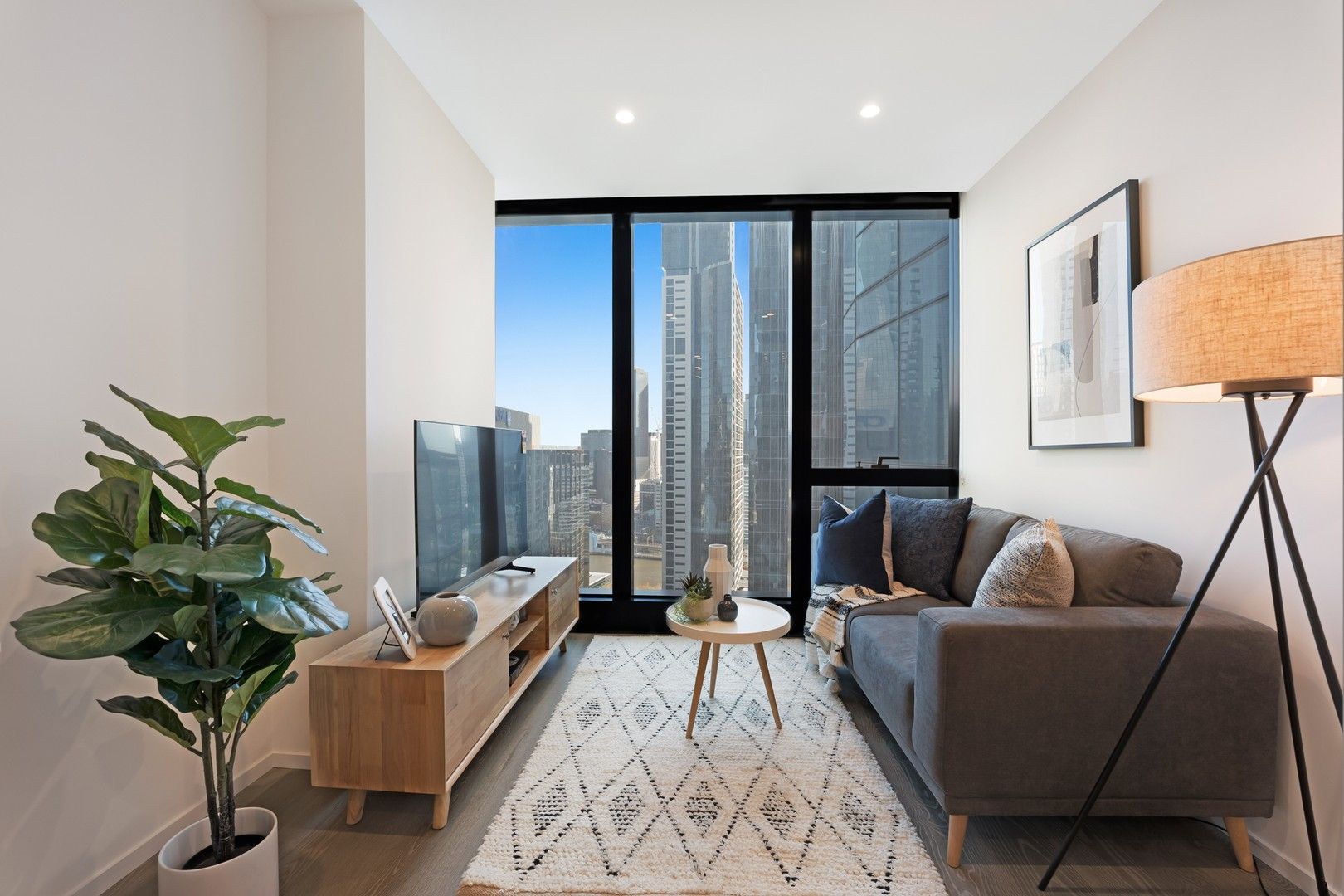 1 bedrooms Apartment / Unit / Flat in 3017/70 Southbank Boulevard SOUTHBANK VIC, 3006
