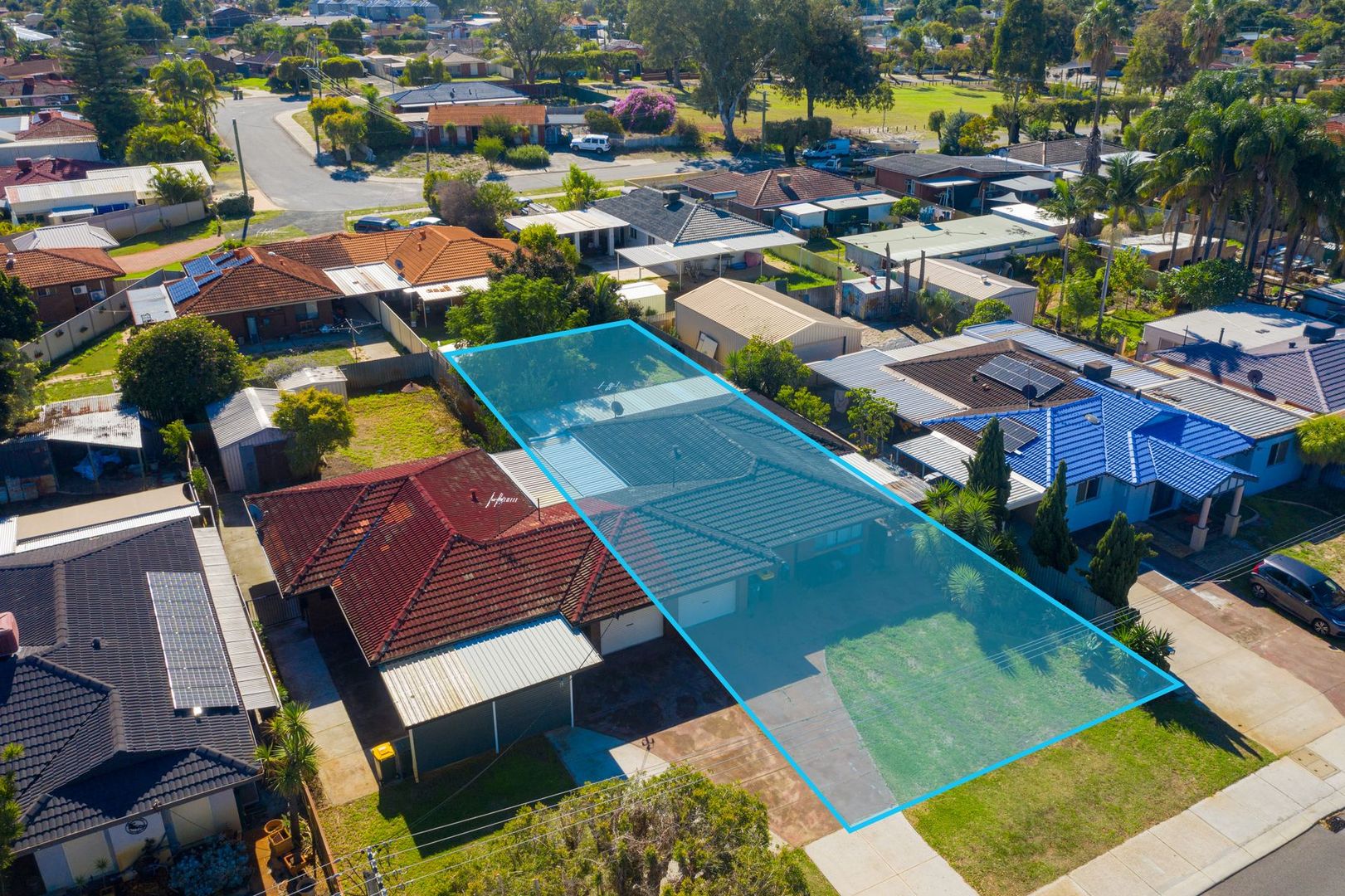 3 bedrooms Apartment / Unit / Flat in 21 Weddall Road LOCKRIDGE WA, 6054