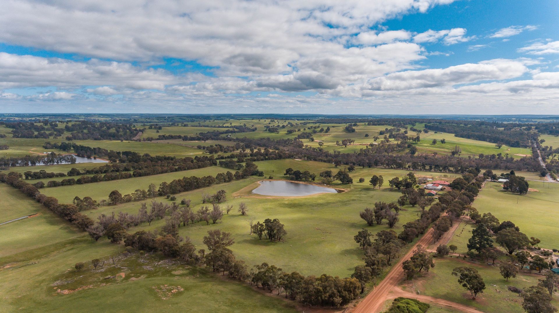 26 Six Mile Road, Dinninup WA 6244, Image 2