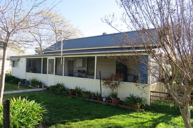 Picture of 5 Cowra Street, GOOLOOGONG NSW 2805