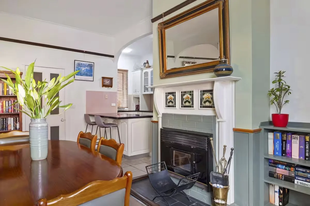 Additional image 7 of 408 Argyle St, New Town TAS 7008