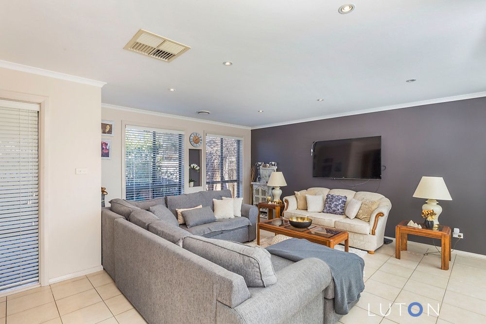 287 Anthony Rolfe Avenue, Gungahlin ACT 2912, Image 2