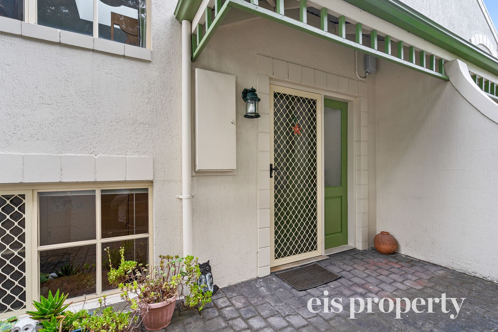 7/9 Montgomery Court, Sandy Bay TAS 7005, Image 2