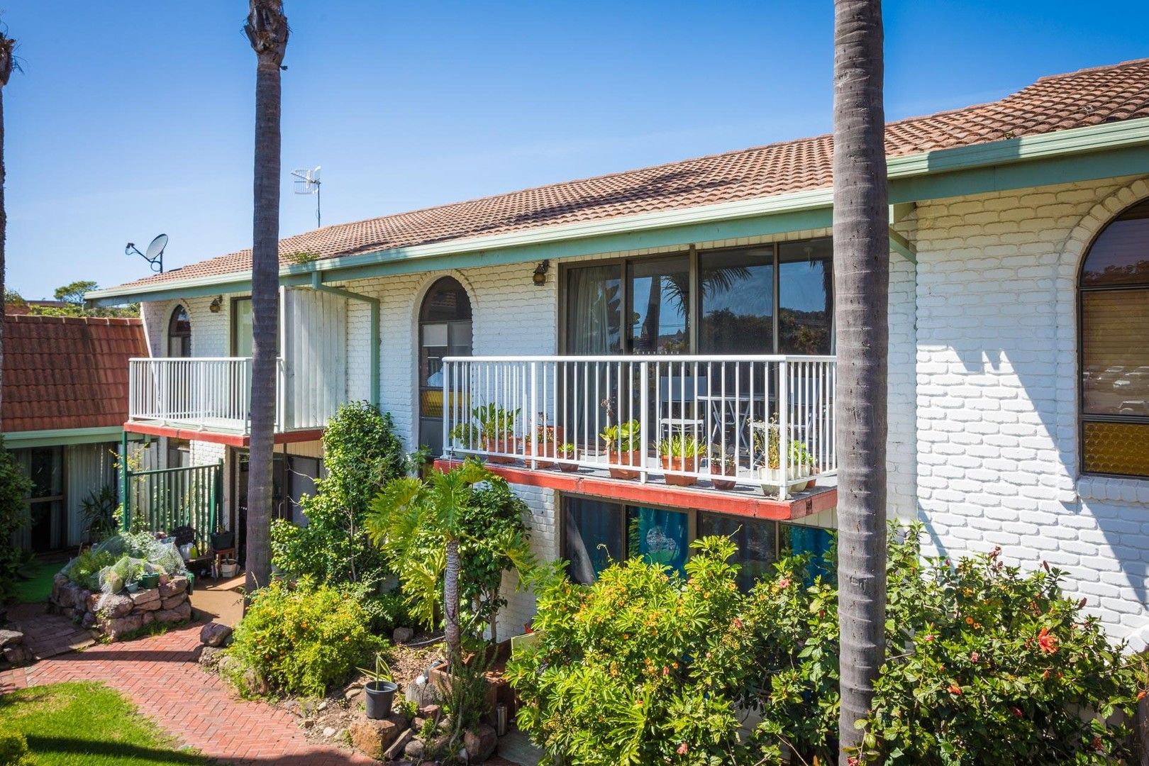 2 bedrooms Apartment / Unit / Flat in 4/2 Wonga Street MERIMBULA NSW, 2548