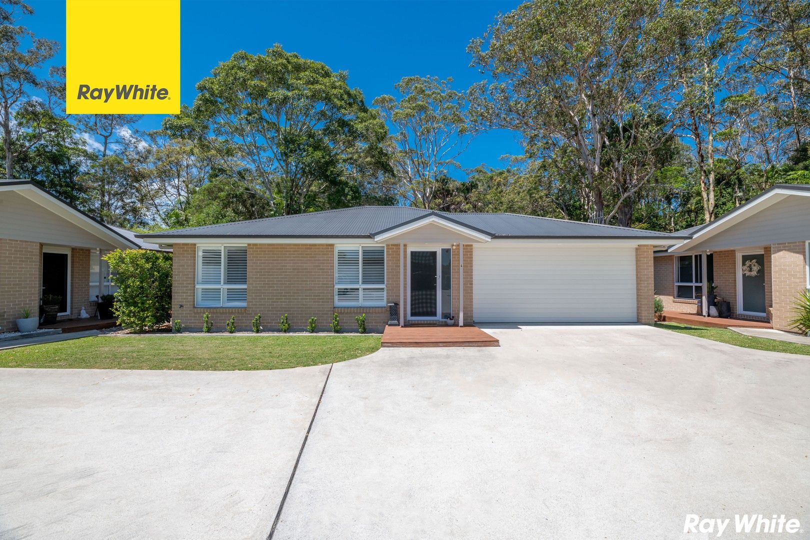 3 bedrooms Villa in 4/142 South Street TUNCURRY NSW, 2428