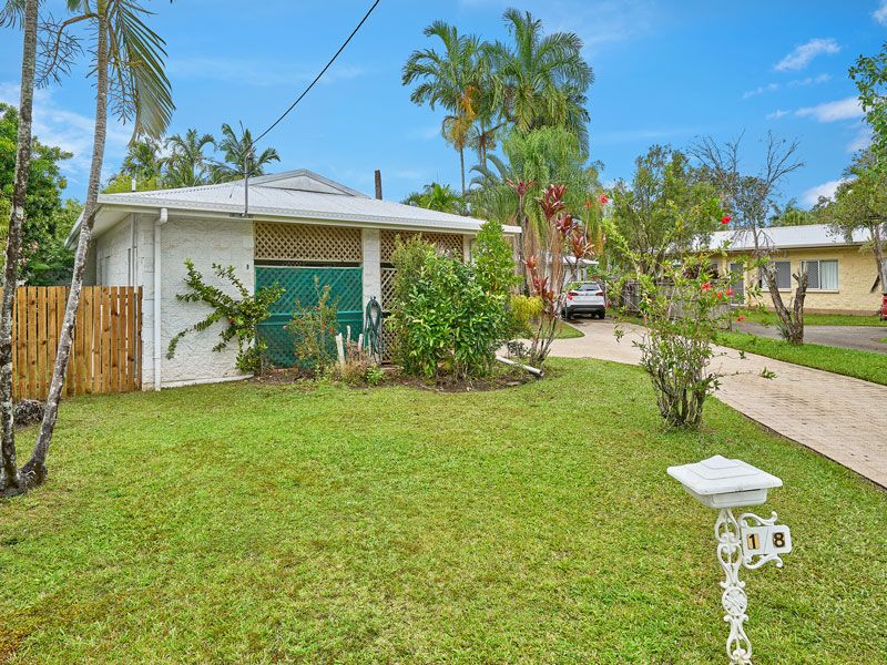 1/8 Deshon Street, Whitfield QLD 4870, Image 1