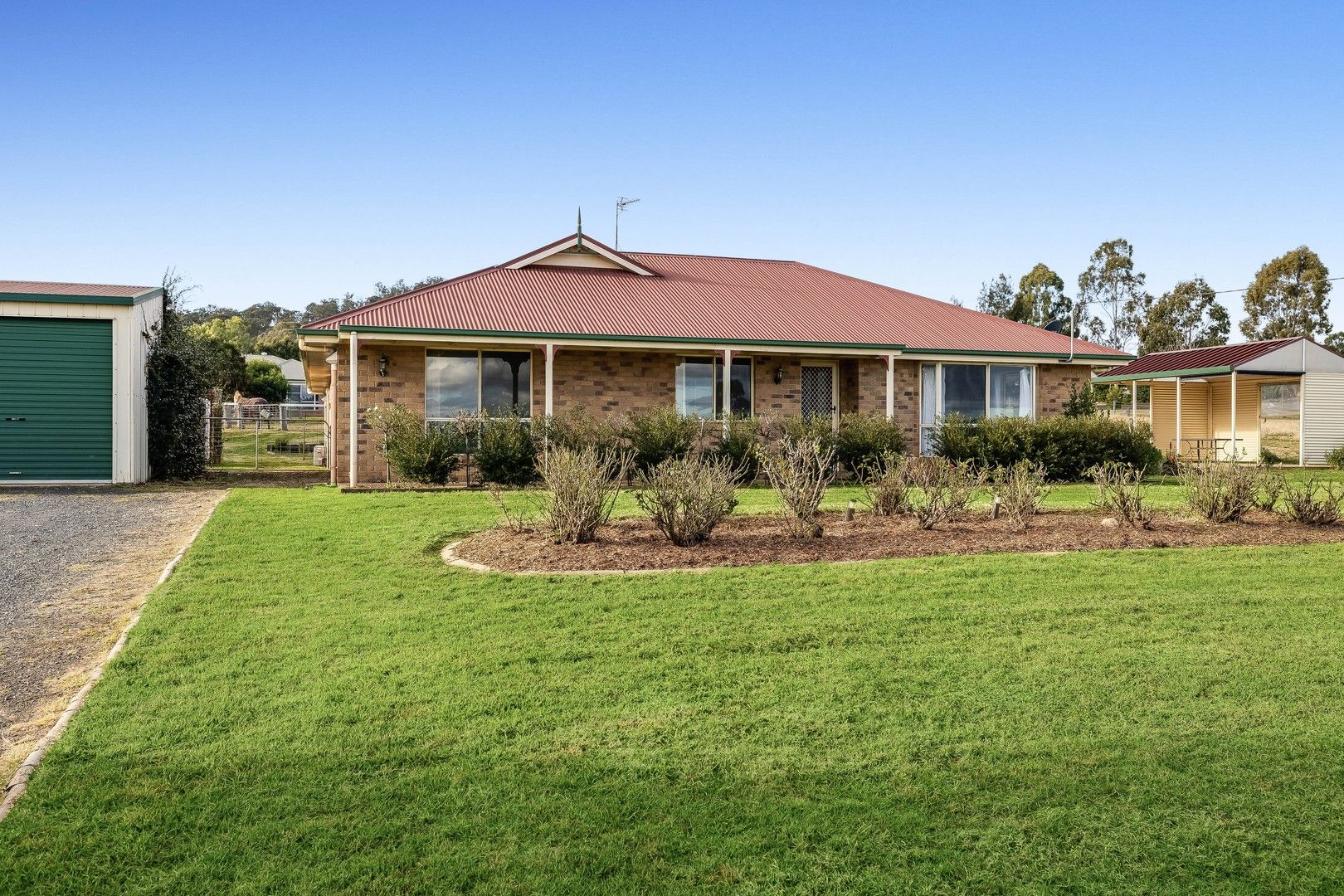 32 Stark Drive, Vale View QLD 4352, Image 0
