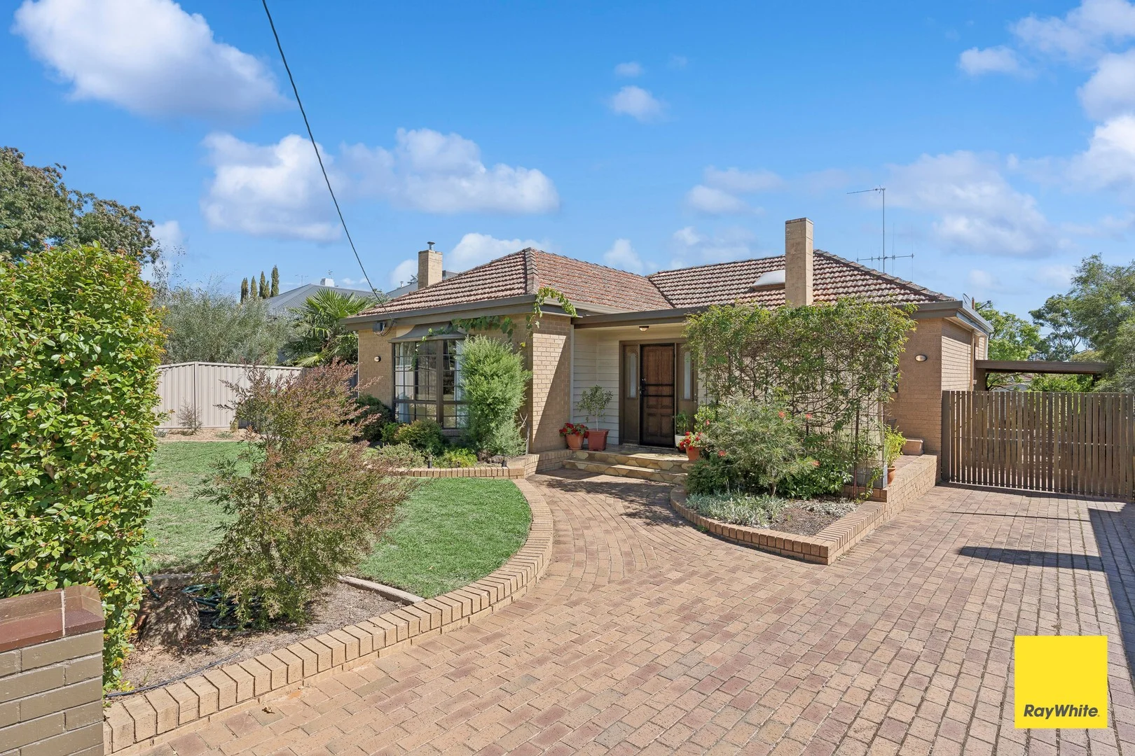 Primary image of 31 Murphy Street, Kennington VIC 3550