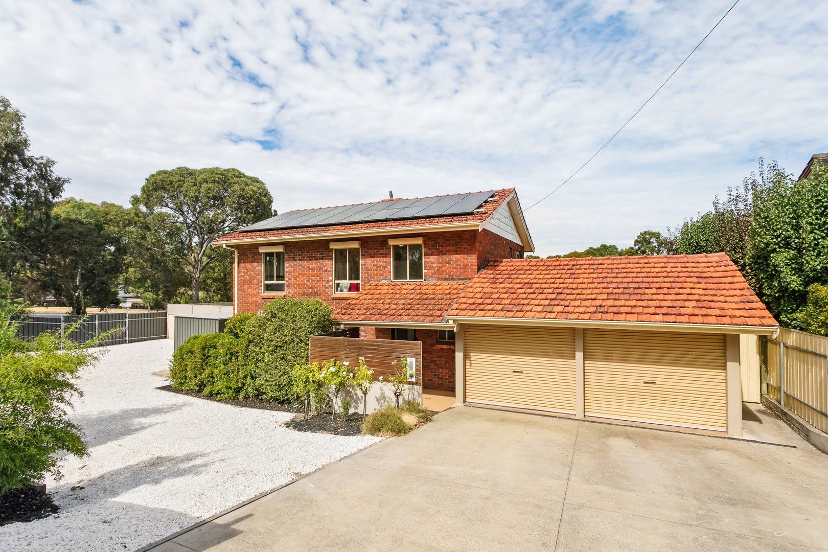 4 bedrooms House in 174 Black Road FLAGSTAFF HILL SA, 5159