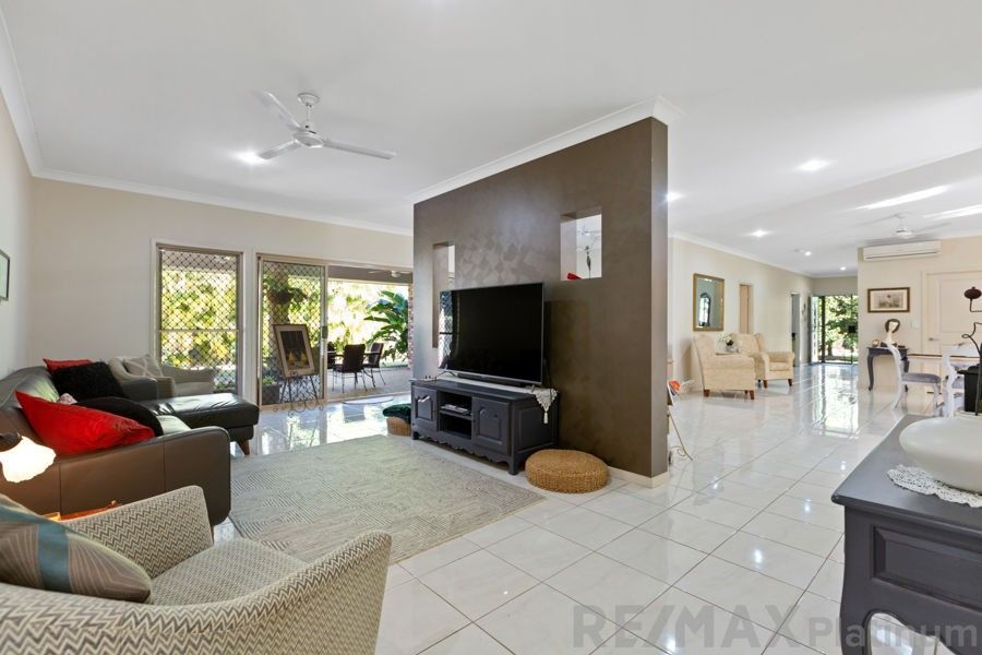 76 Fairmount Street, Elimbah QLD 4516, Image 2