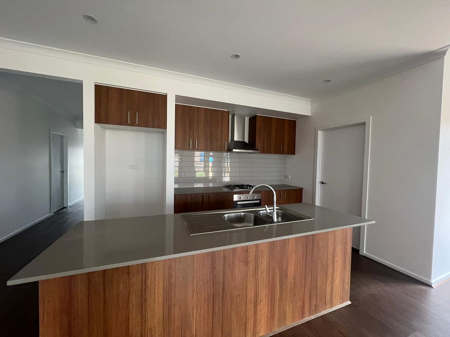 2219/14 Hayloft Way, Botanic Ridge VIC 3977 House For Rent Domain