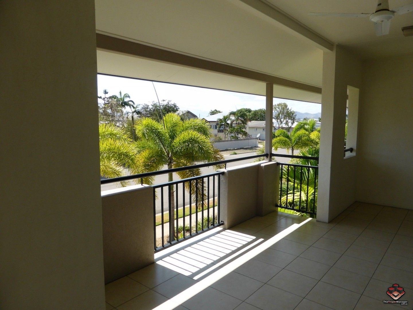 ID:21092225/6-24 Henry Street, West End QLD 4810, Image 0