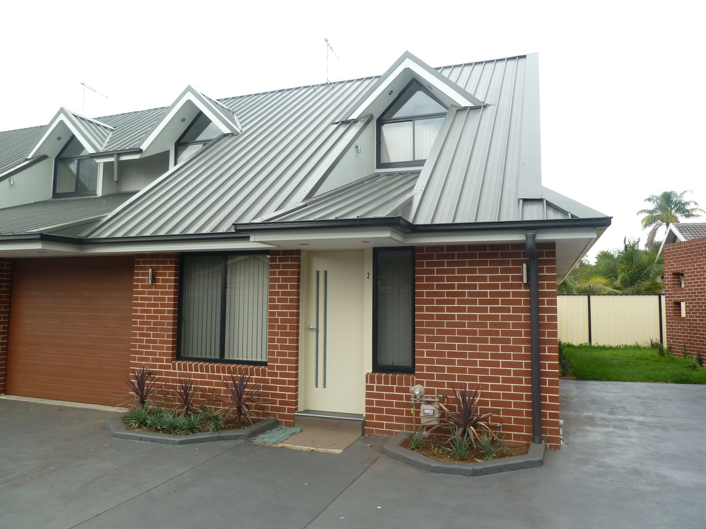 3 bedrooms House in 2/18 Hobart Street OXLEY PARK NSW, 2760