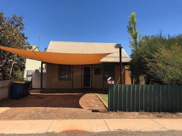 3 bedrooms House in 8 Forrest Street SOUTH BOULDER WA, 6432