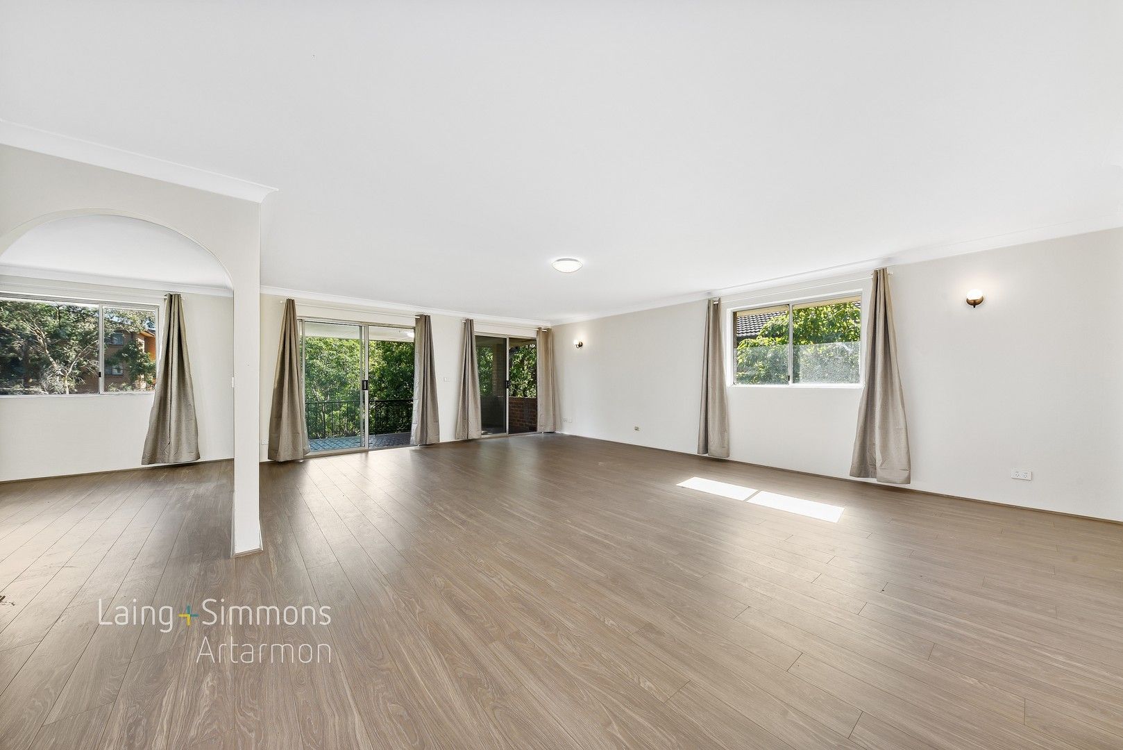 3 bedrooms Apartment / Unit / Flat in 5/21 Central Avenue WESTMEAD NSW, 2145