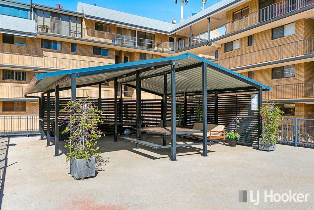 26/11-15 Wharf Street, Cleveland QLD 4163, Image 2