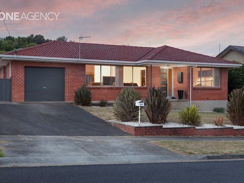 3 bedrooms House in 24 Richardson Street ULVERSTONE TAS, 7315