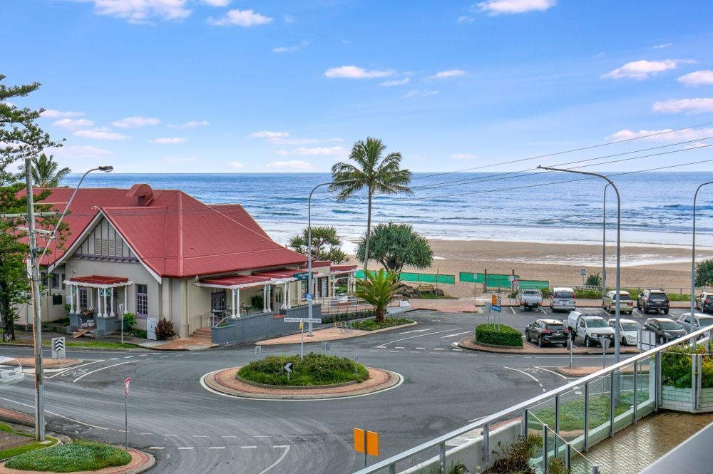 1 bedrooms Apartment / Unit / Flat in 9/22 Marine Parade KIRRA QLD, 4225