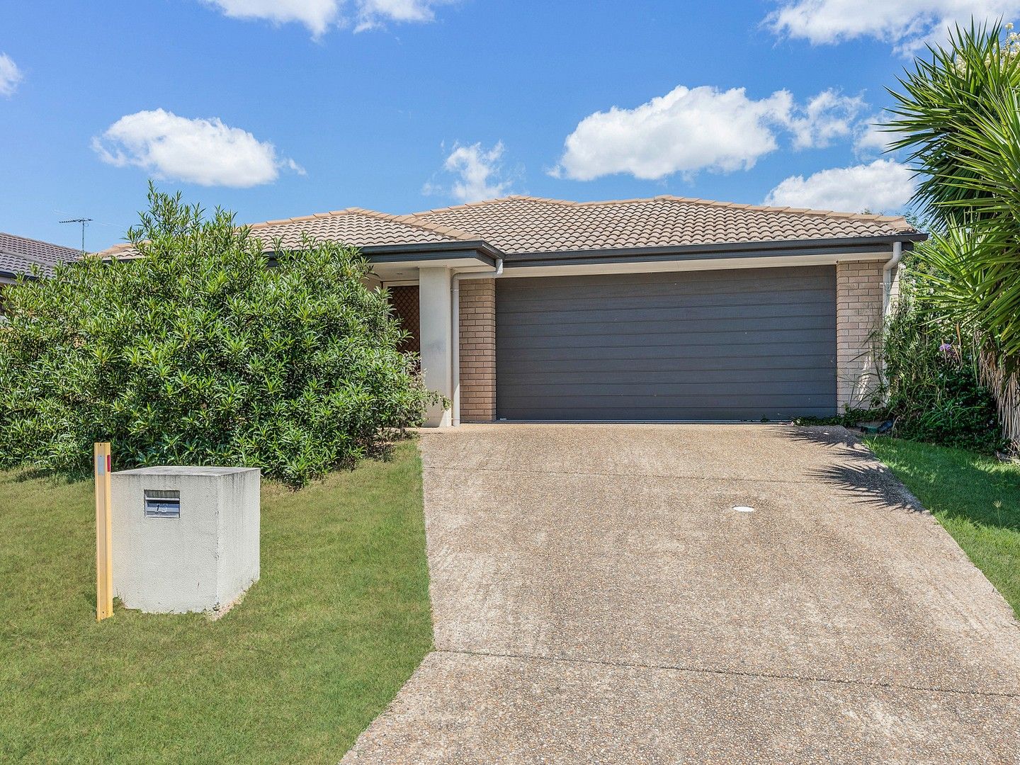 19/12 Walnut Crescent, Lowood QLD 4311, Image 0