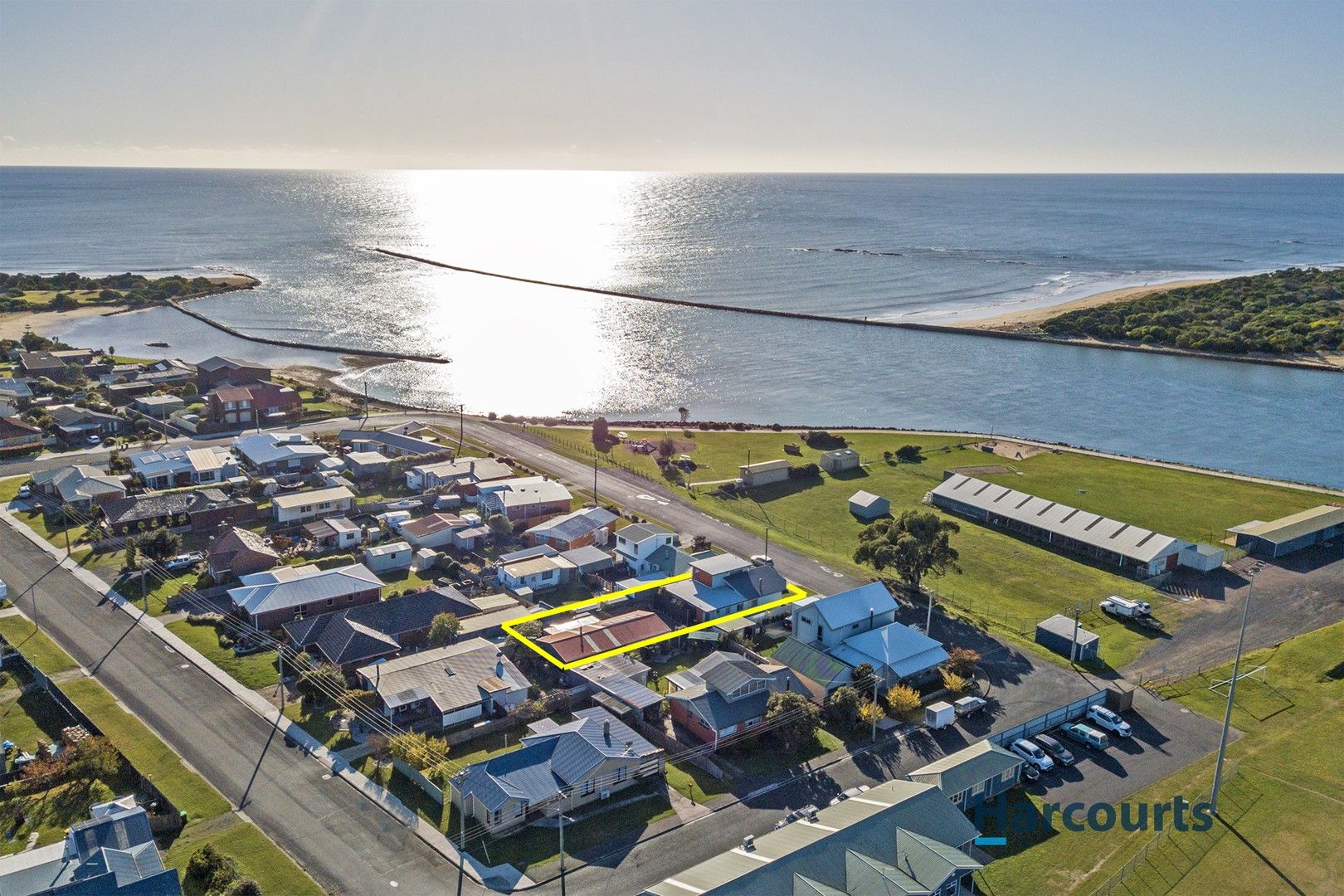 21 Esplanade, West Ulverstone TAS 7315, Image 0