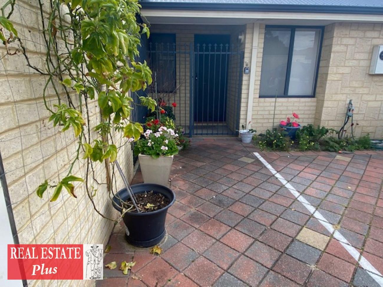 3/1 Sampson Close, Midland WA 6056, Image 1