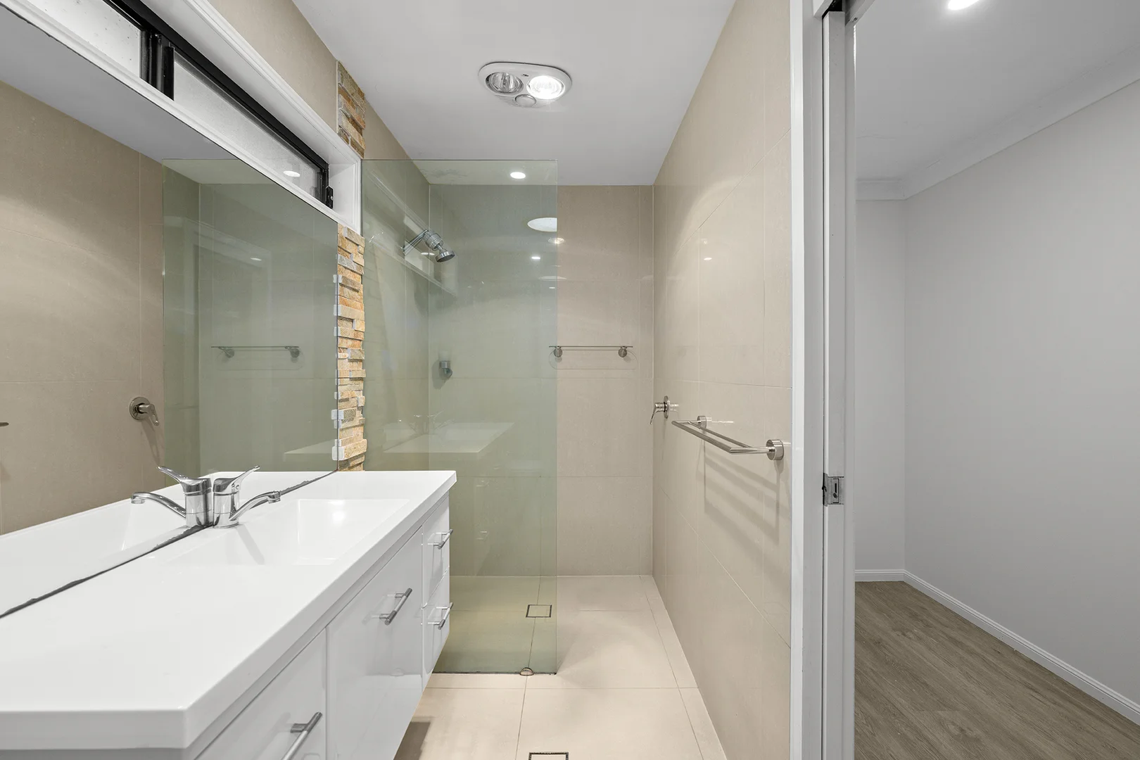 Additional image 10 of 7 Compass Court, Mermaid Waters QLD 4218