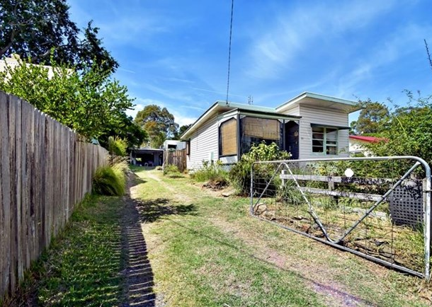 35 Railway Parade, Wingello NSW 2579