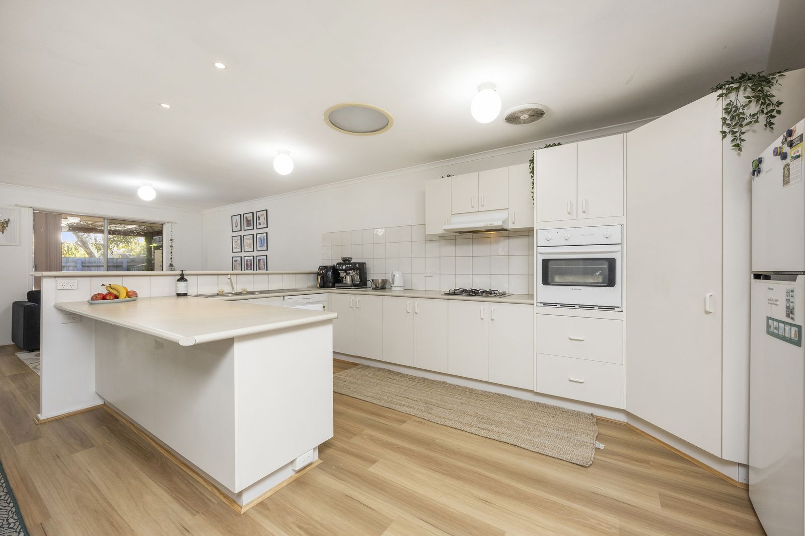 16 Marong Terrace, Forest Hill VIC 3131 House For Rent 680 Domain