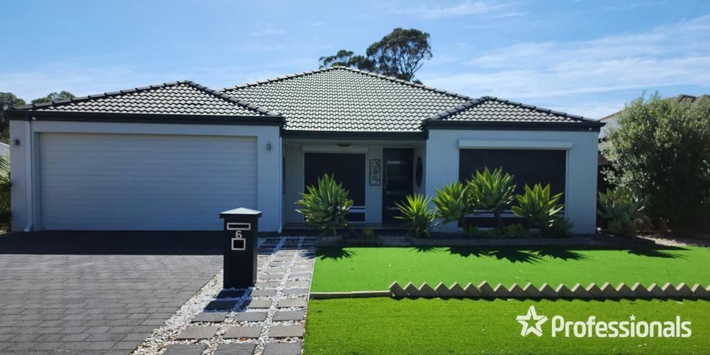 4 bedrooms House in 6 Doniford Way LEDA WA, 6170
