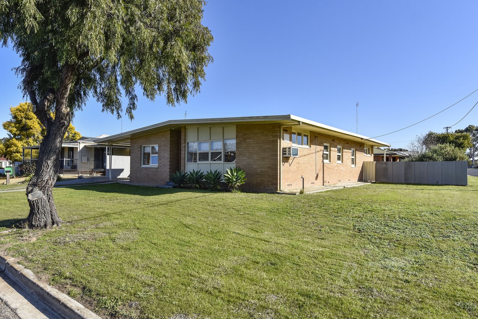 21 Tatiara Terrace, Bordertown SA 5268, Image 1