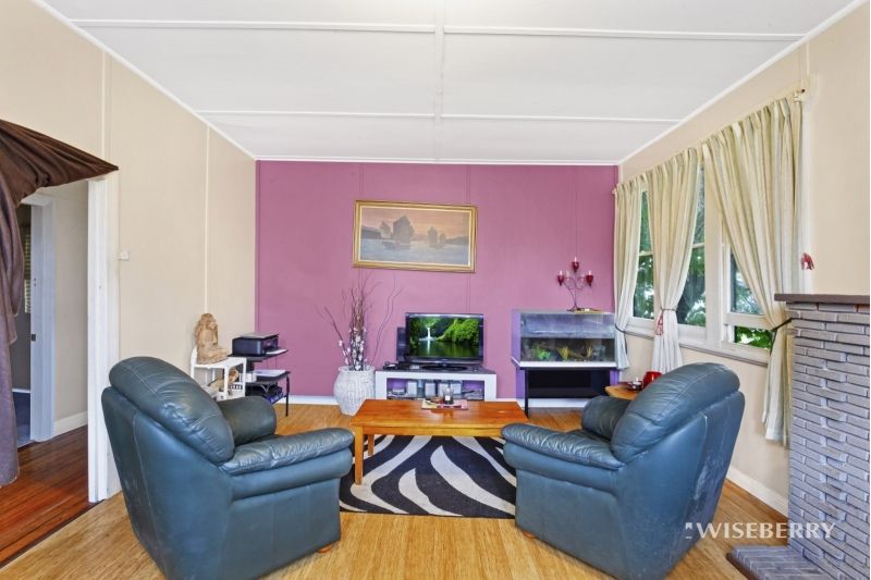 19 Nichols Avenue, Gorokan NSW 2263, Image 2