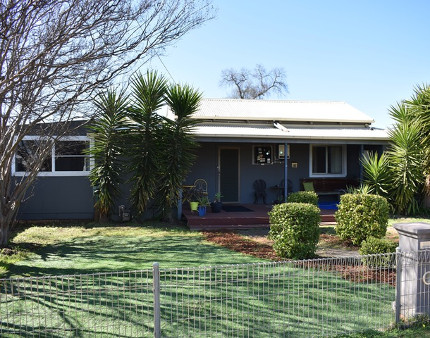 75 Forbes Road, Parkes NSW 2870