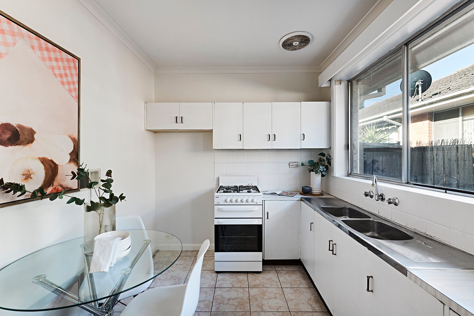 2/136 Blyth Street, Brunswick East VIC 3057, Image 2