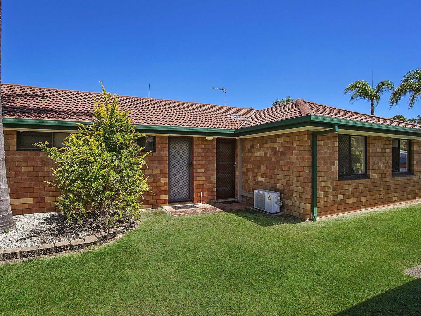 12/12 Landau Court, Miami QLD 4220, Image 0