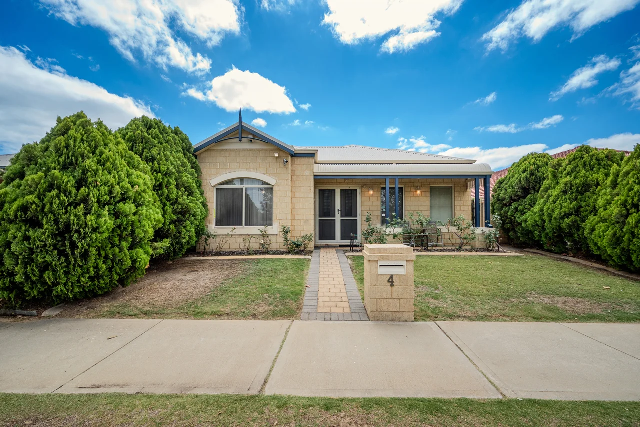 4 Brampton Avenue, Butler WA 6036