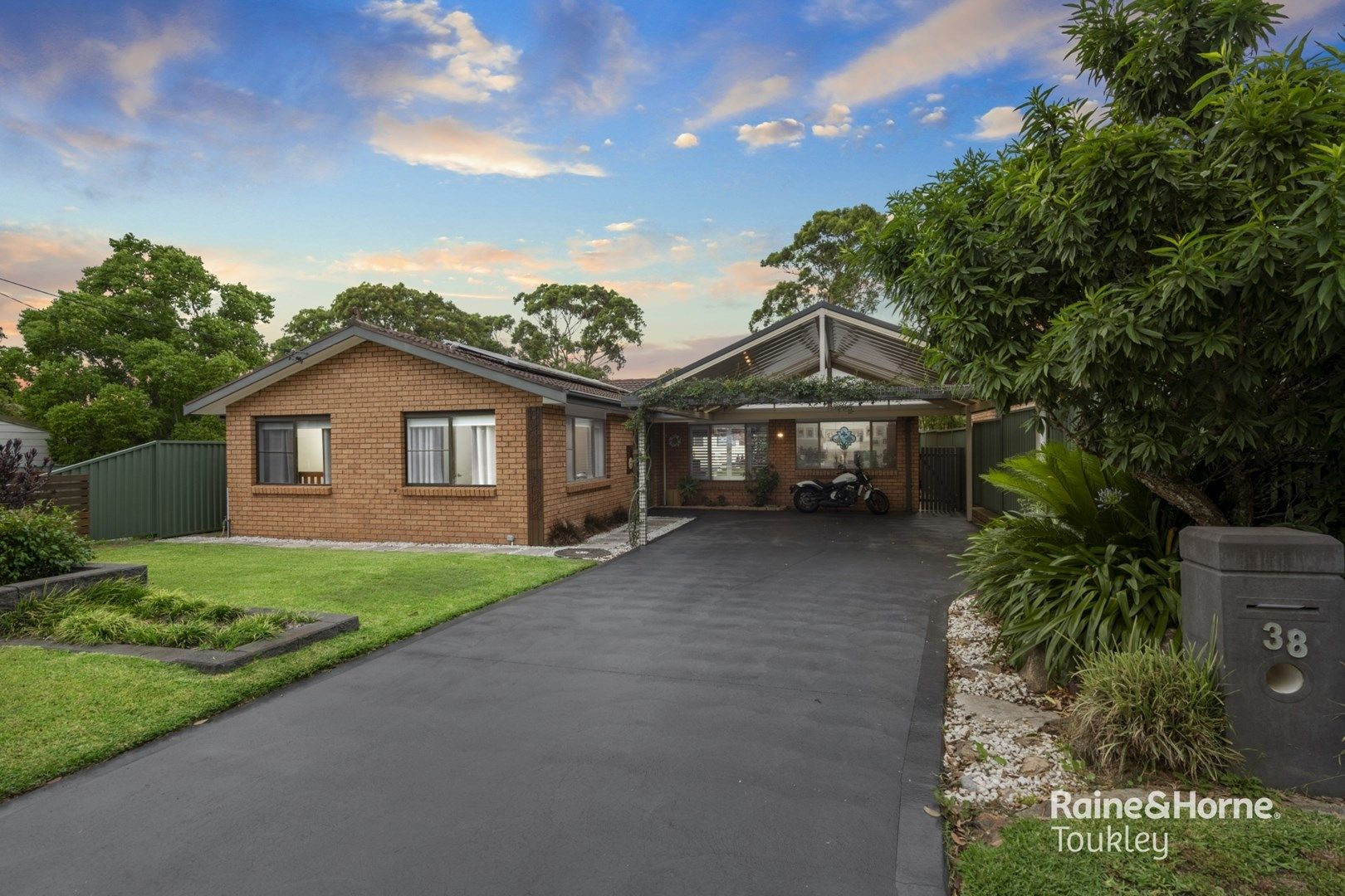 38 Laelana Avenue, Budgewoi NSW 2262, Image 0