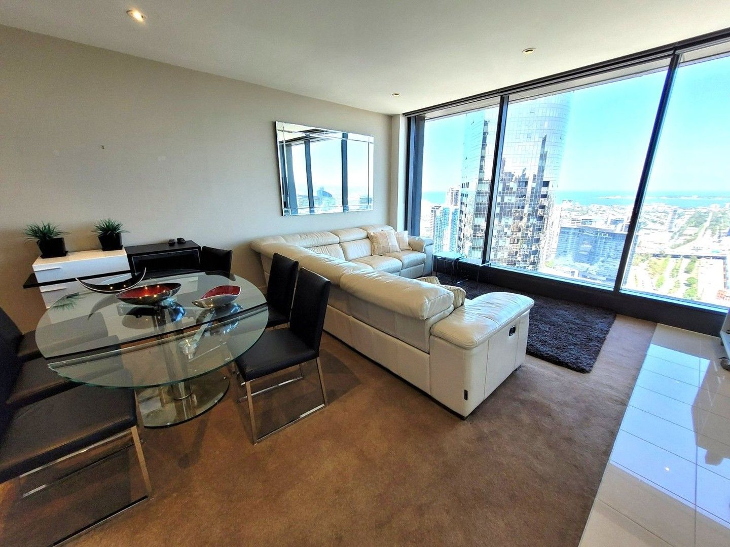 1 bedrooms Apartment / Unit / Flat in 4806/1 Freshwater Place SOUTHBANK VIC, 3006