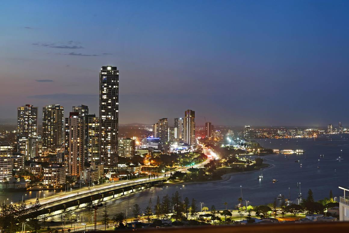 302/24 Breaker Street Main Beach 4217 - Image 4