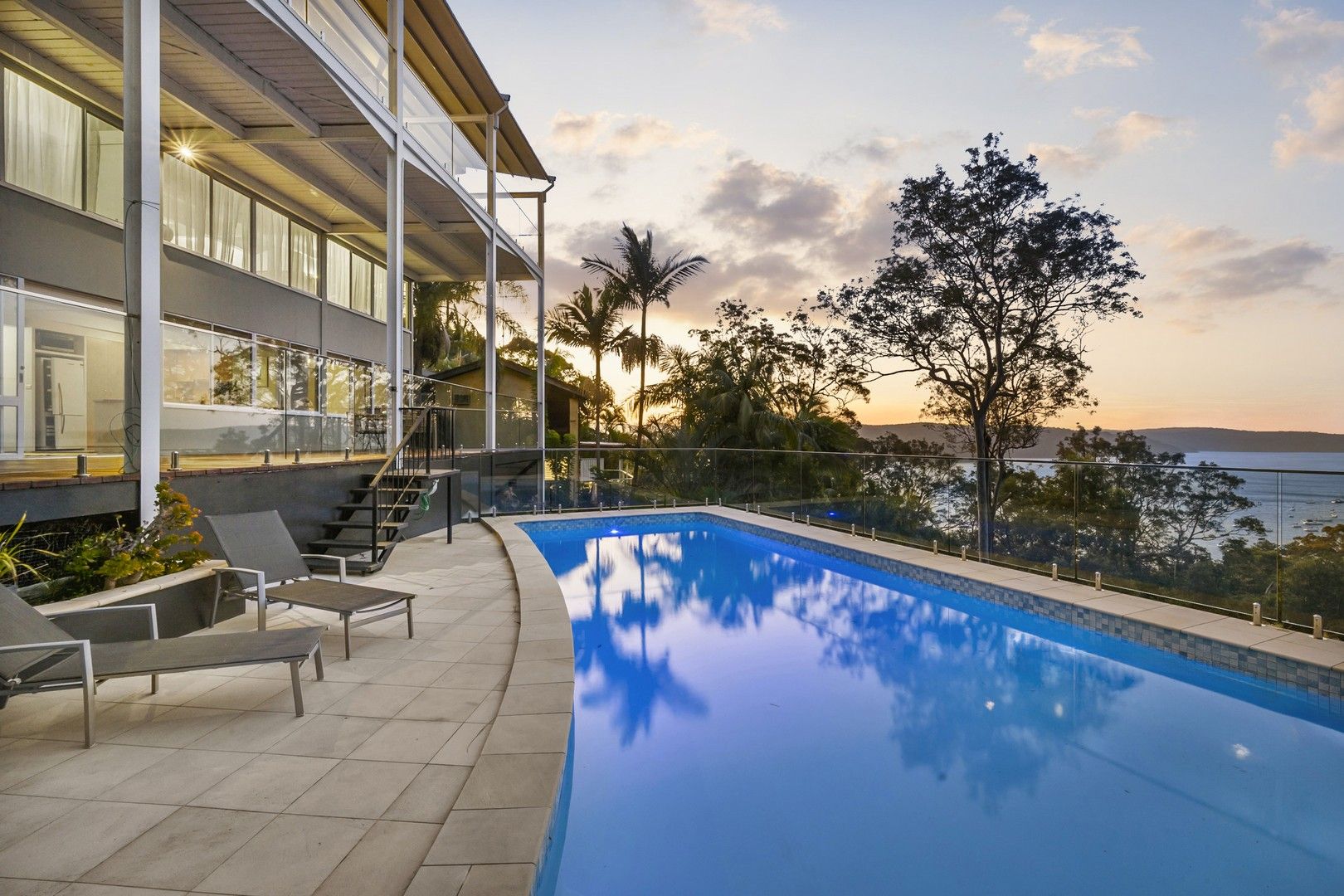 5 bedrooms House in 72 Wandeen Road AVALON BEACH NSW, 2107