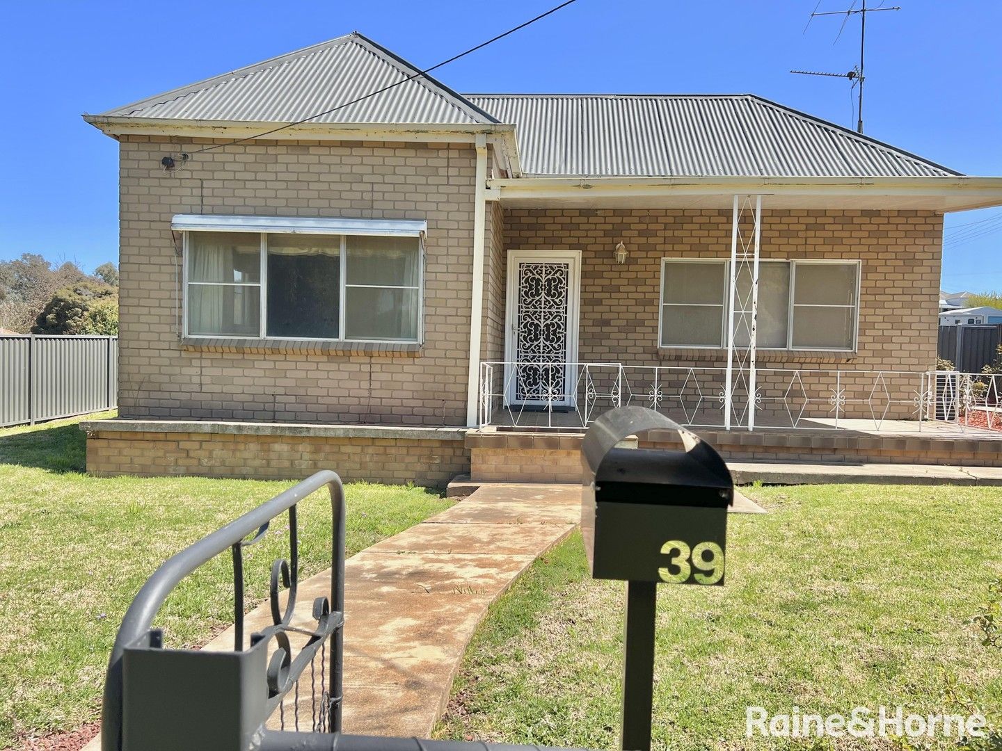 39 Weddin Street, Grenfell NSW 2810, Image 0