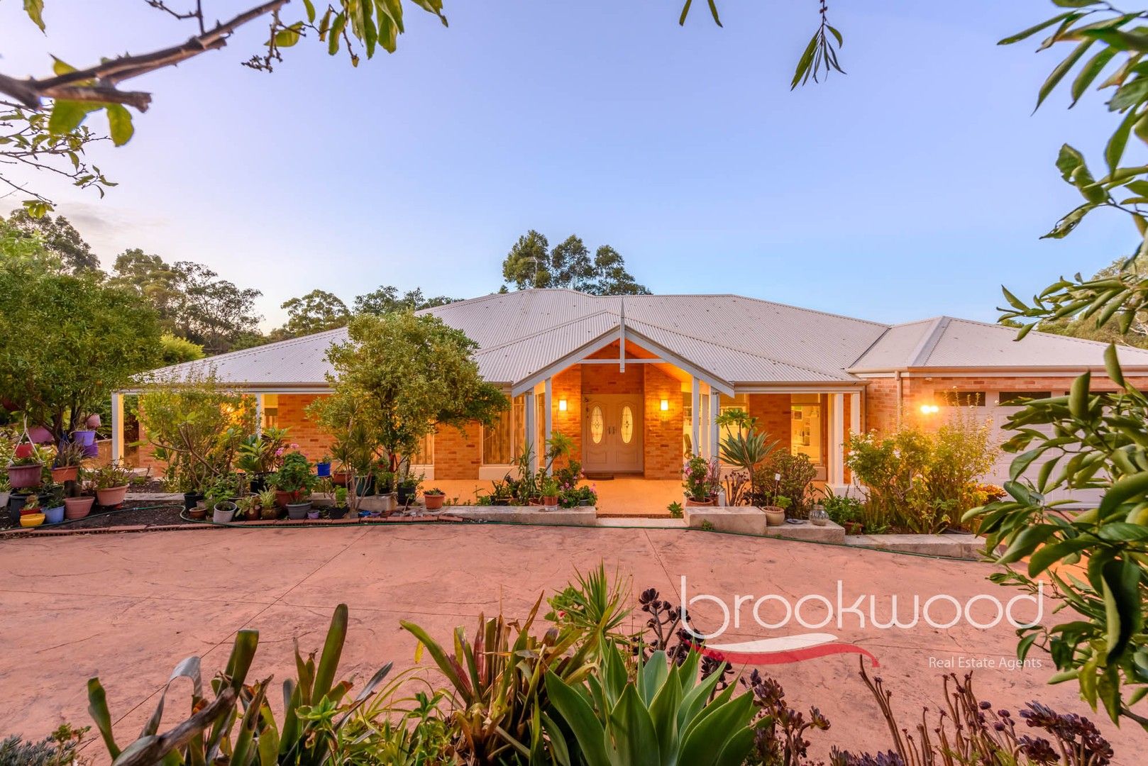 14 Springside Crescent, Glen Forrest WA 6071, Image 0