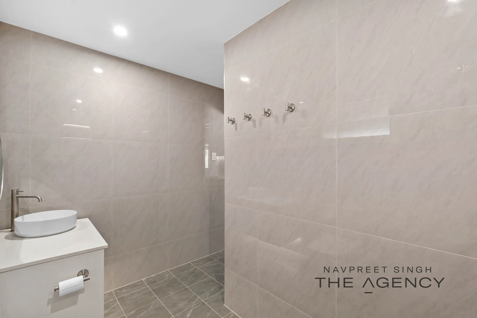 Additional image 16 of 36 Sulphur Road, Parmelia WA 6167