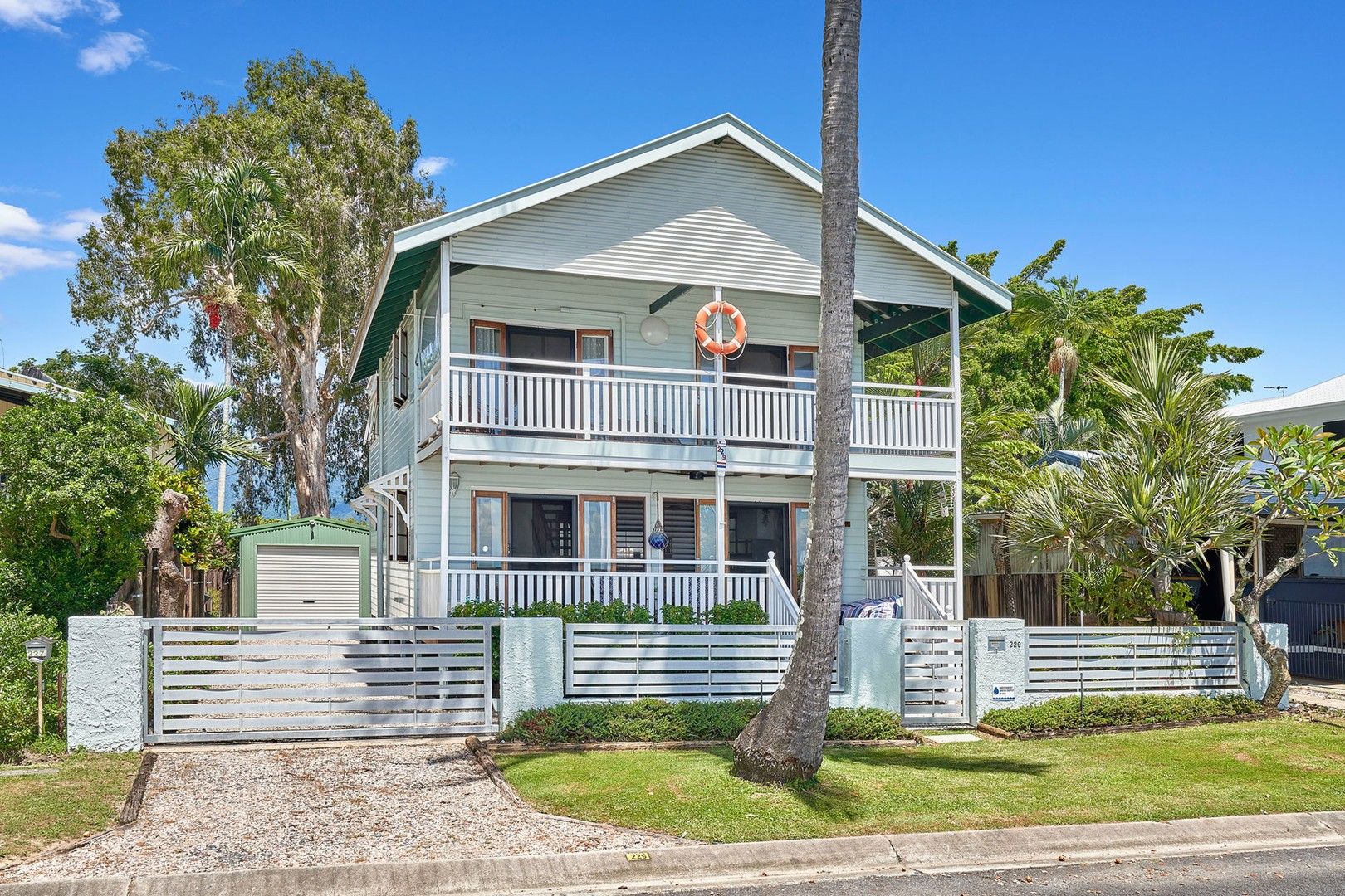 229 O'Shea Esplanade, Machans Beach QLD 4878, Image 0