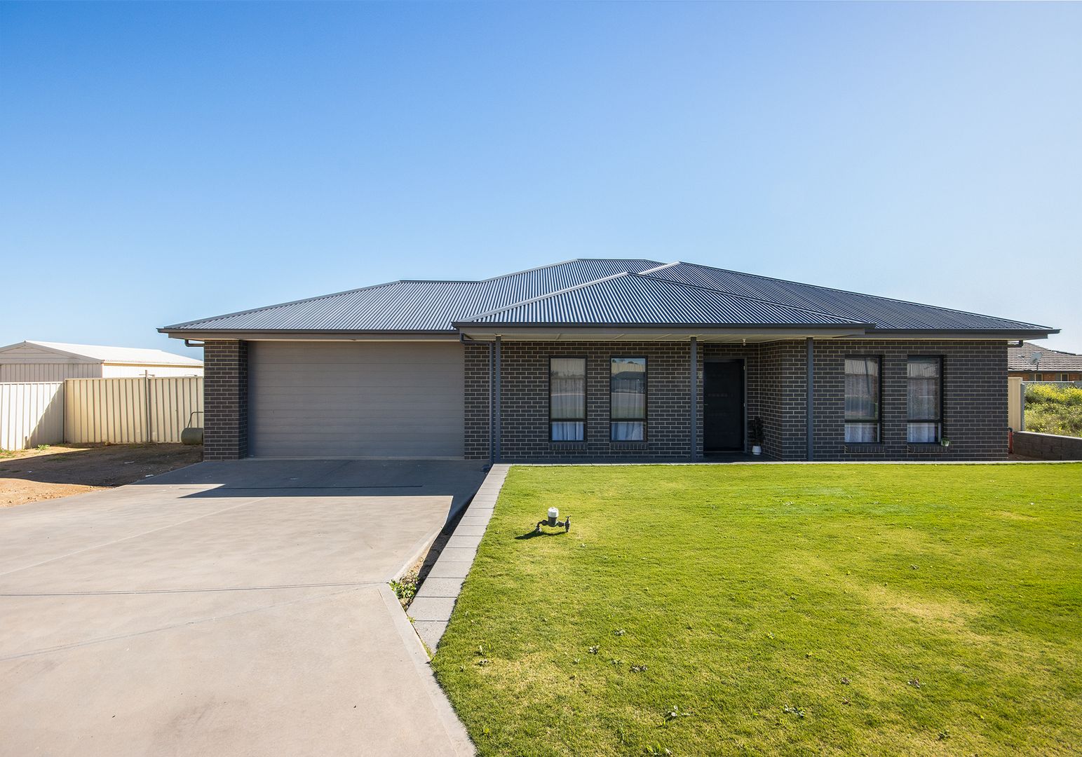 4 Seabird Ct, Wallaroo SA 5556, Image 1