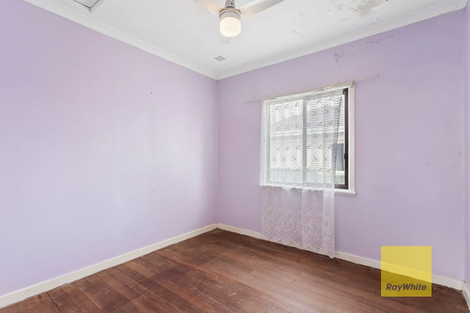 Additional image 13 of 7 Jinda Road, Koongamia WA 6056