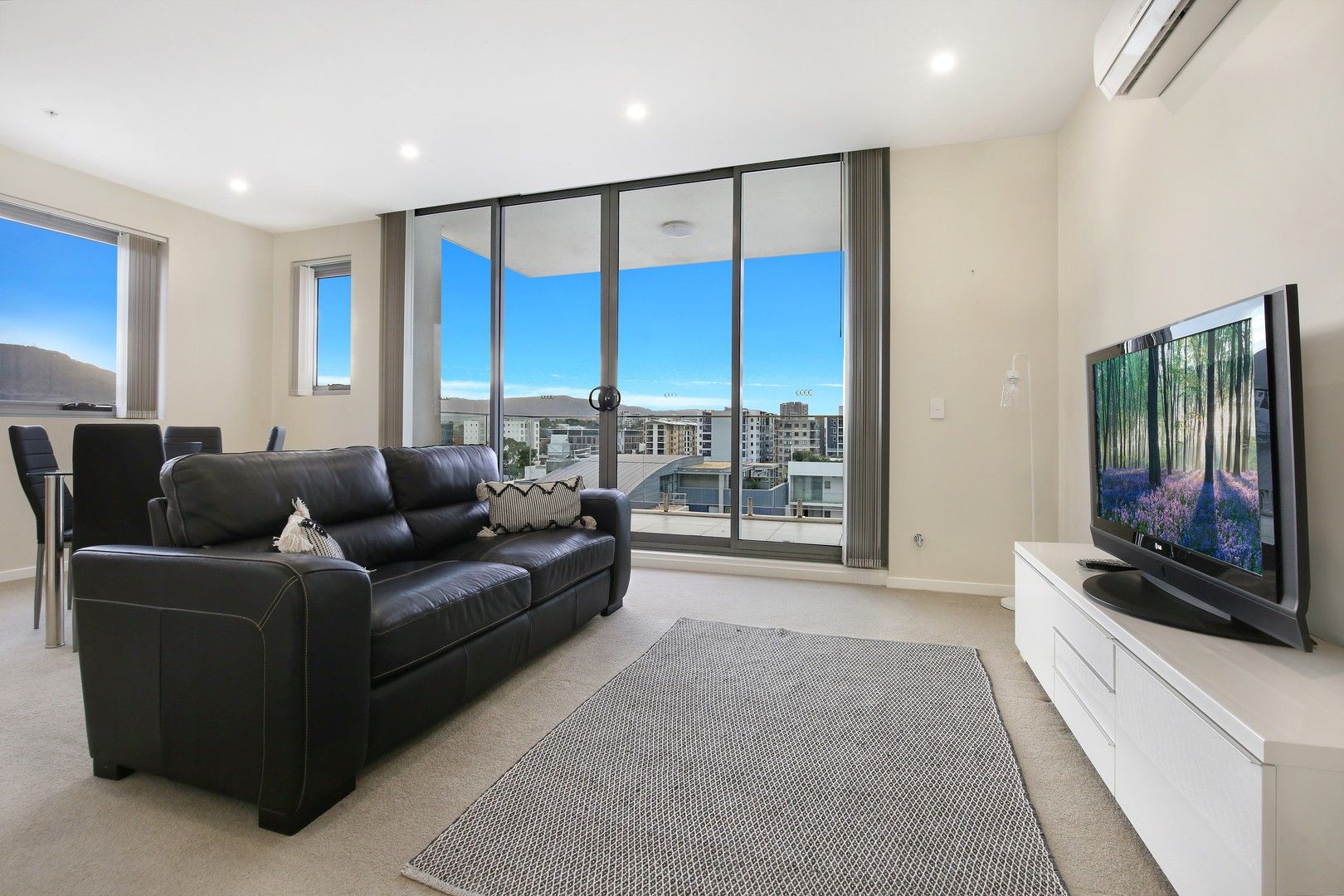 804/30 Burelli Street, Wollongong NSW 2500, Image 0