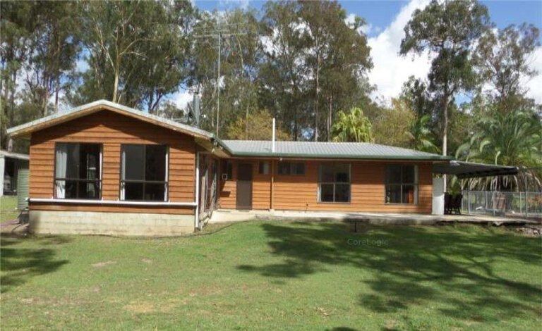 3 bedrooms Acreage / Semi-Rural in 36 Luke Road BUCCAN QLD, 4207