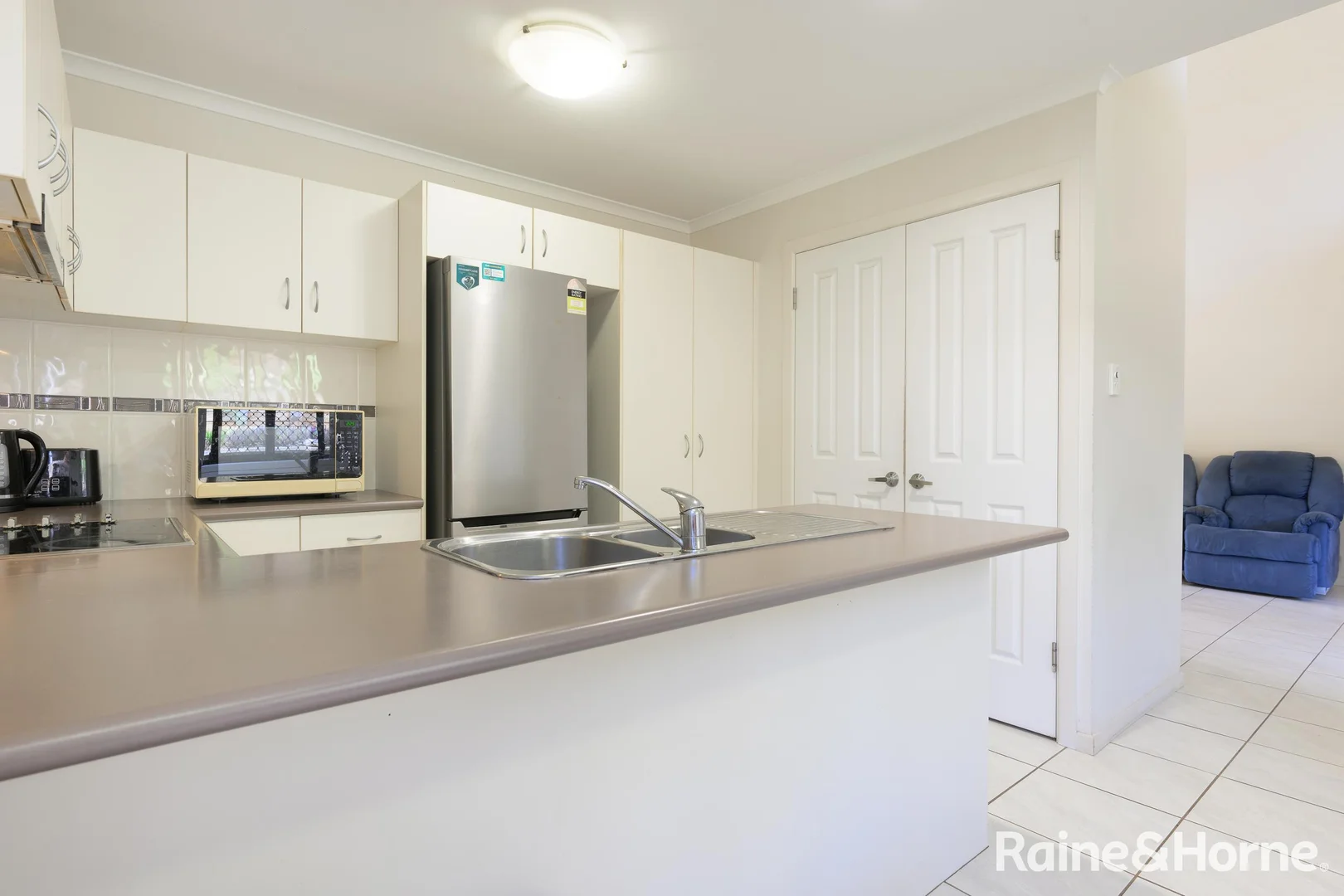 Additional image 8 of 36A Charles Street, West Gladstone QLD 4680