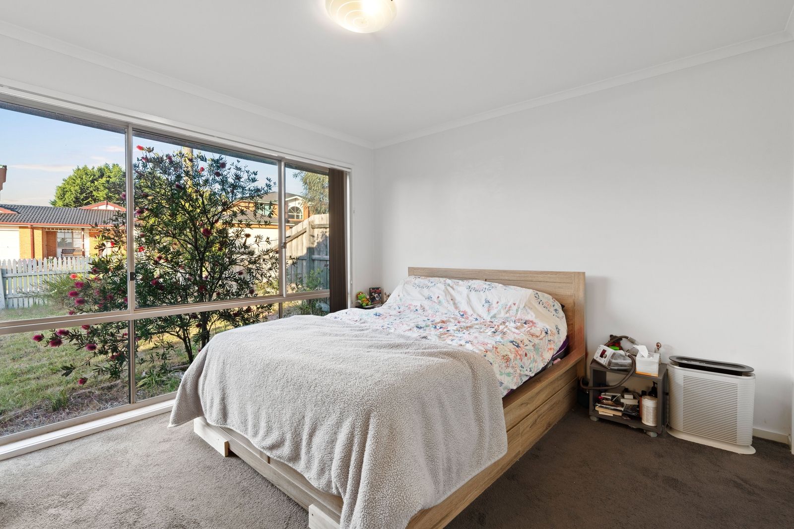 15 Victor Court, Hampton Park VIC 3976, Image 2