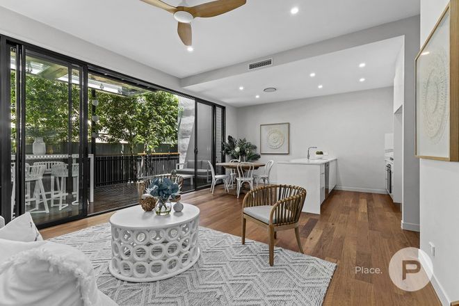 Picture of 5/48 Stuart Street, BULIMBA QLD 4171